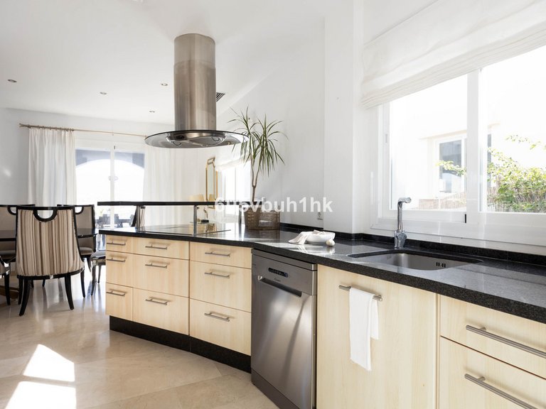 Villa for Sale in Mijas, Malaga 14