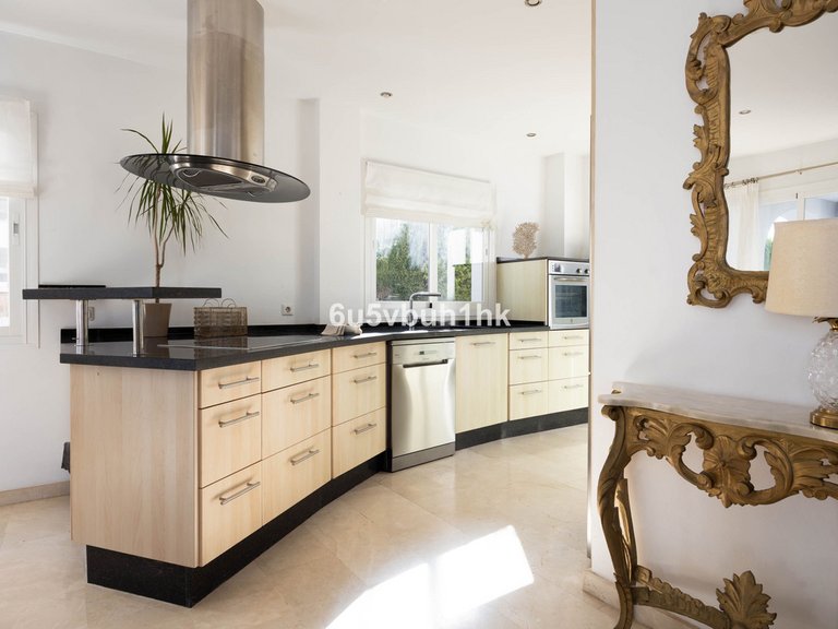 Villa for Sale in Mijas, Malaga 15
