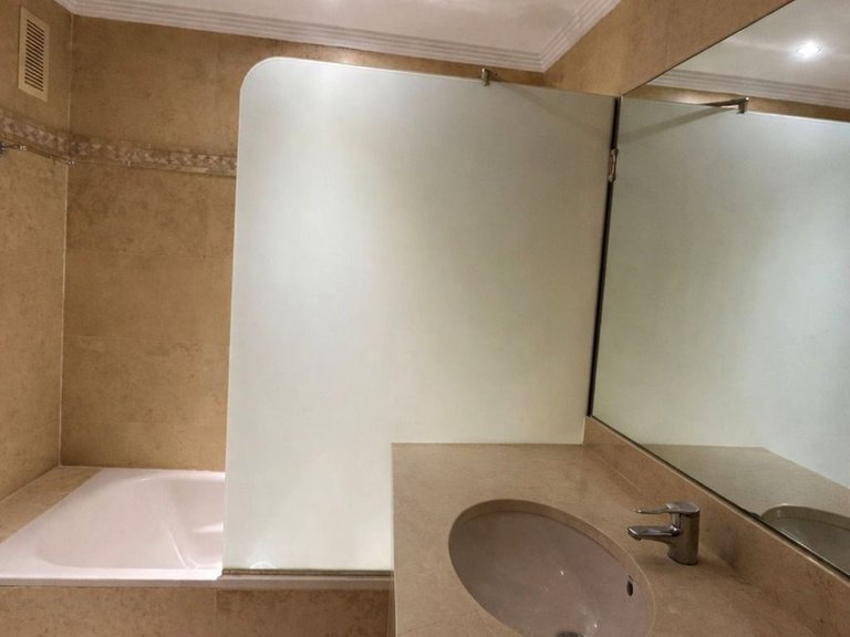 Apartment for Sale in San Pedro De Alcántara, Malaga 16