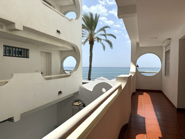 Apartment for Sale in San Pedro De Alcántara, Malaga 2