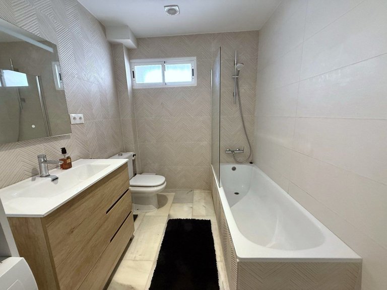 Apartment for Sale in San Pedro De Alcántara, Malaga 22
