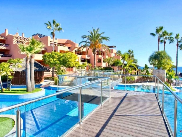 Apartment for Sale in Estepona, Malaga 1