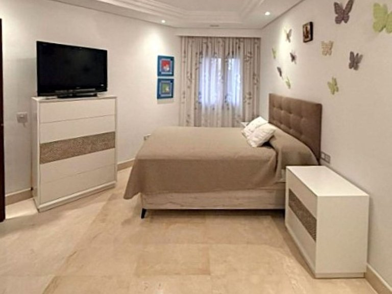 Apartment for Sale in Estepona, Malaga 13