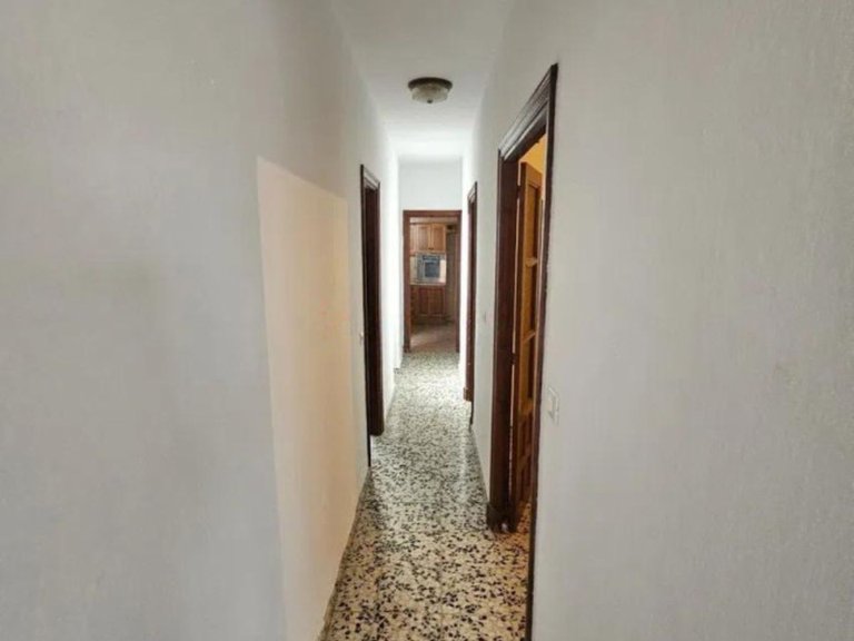 Villa for Sale in Estepona, Malaga 10