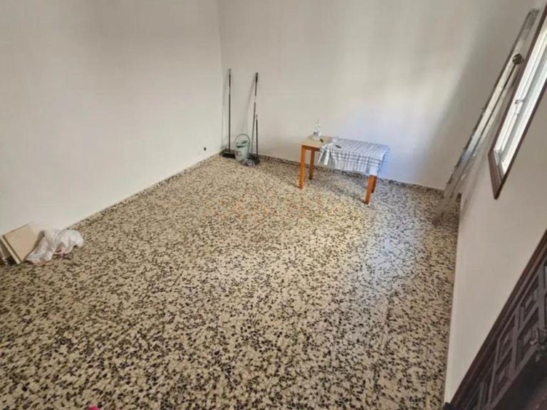 Villa for Sale in Estepona, Malaga 8