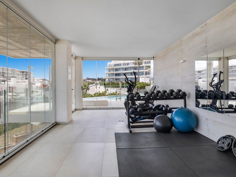 Apartment for Sale in Fuengirola, Malaga 44