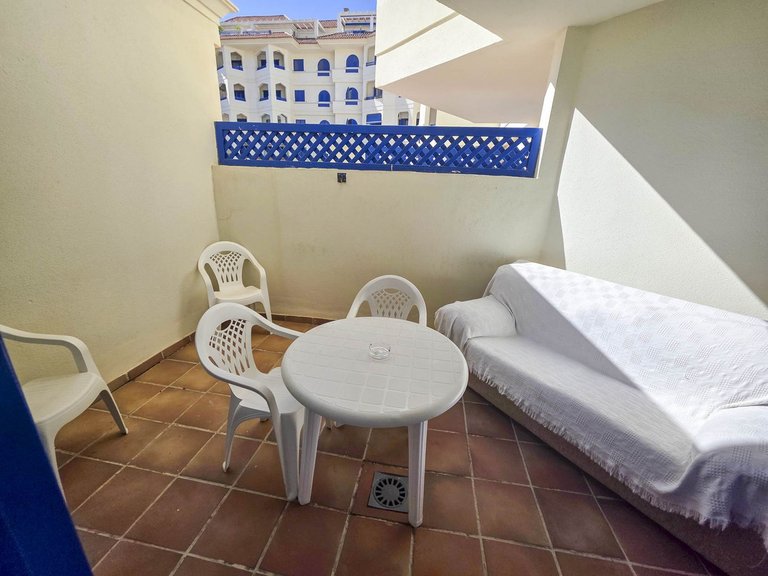 Villa for Sale in San Luis De Sabinillas, Malaga 2