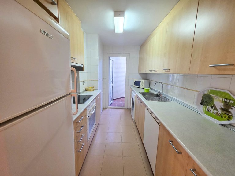 Villa for Sale in San Luis De Sabinillas, Malaga 9
