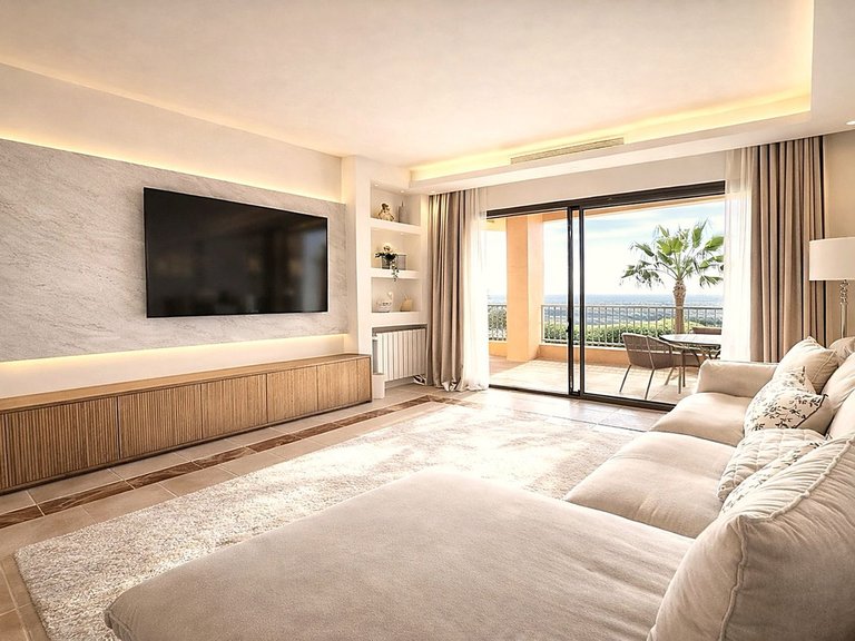 Apartment for Sale in Los Flamingos, Malaga 20