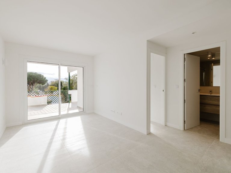Apartment for Sale in Artola, Malaga 6