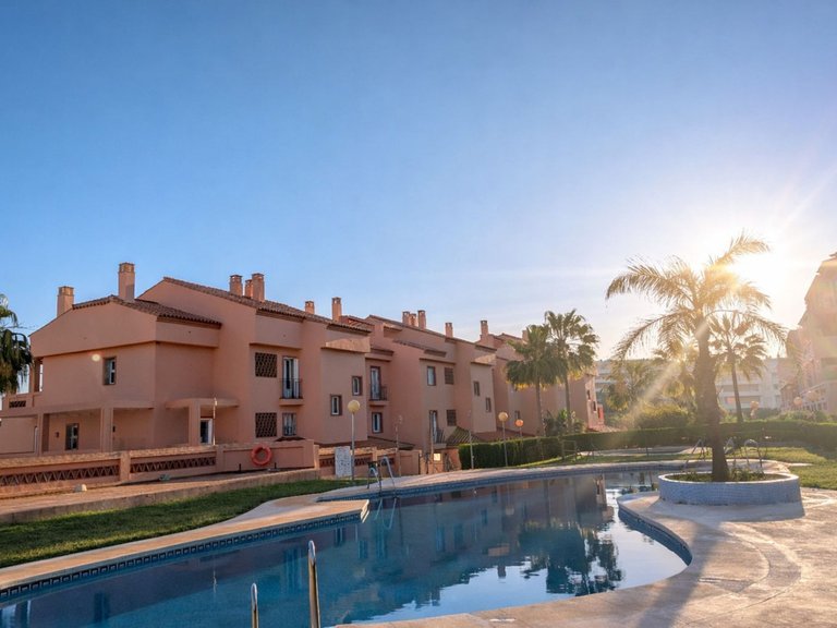 Apartment for Sale in El Chaparral, Malaga 1