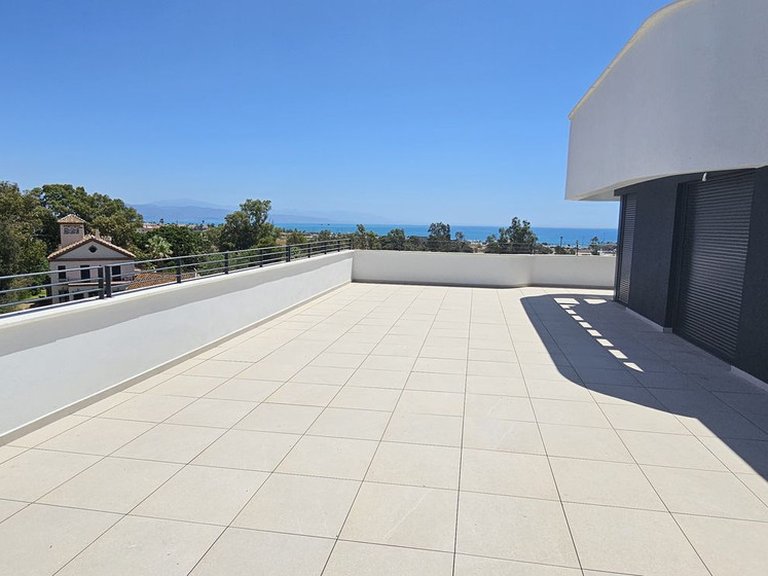Apartment for Sale in Torremolinos, Malaga 25