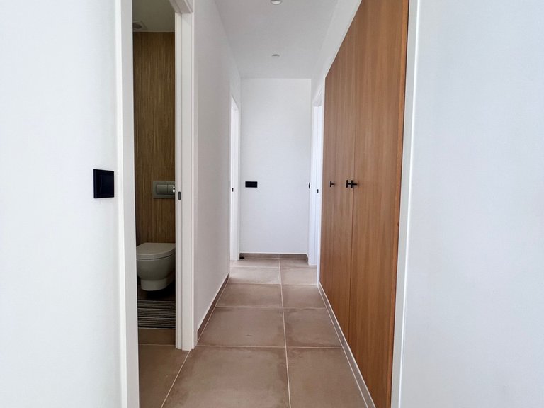 Villa for Sale in New Golden Mile, Malaga 18