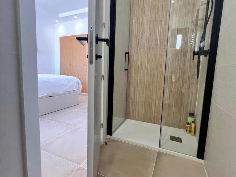 Villa for Sale in New Golden Mile, Malaga 20