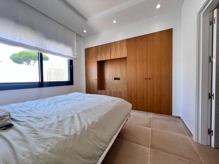 Villa for Sale in New Golden Mile, Malaga 21