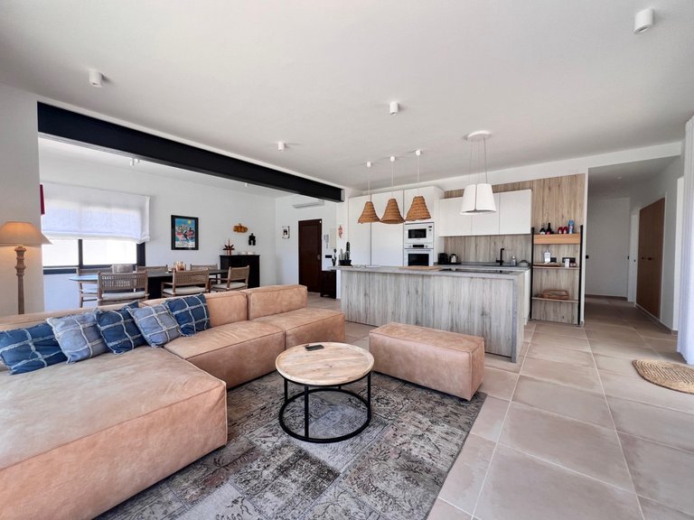 Villa for Sale in New Golden Mile, Malaga 7