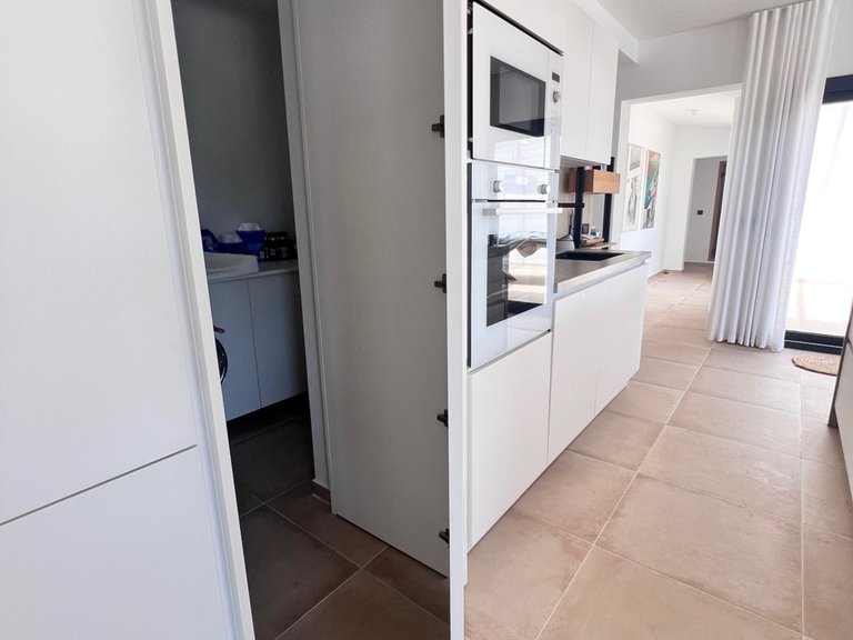 Villa for Sale in New Golden Mile, Malaga 9