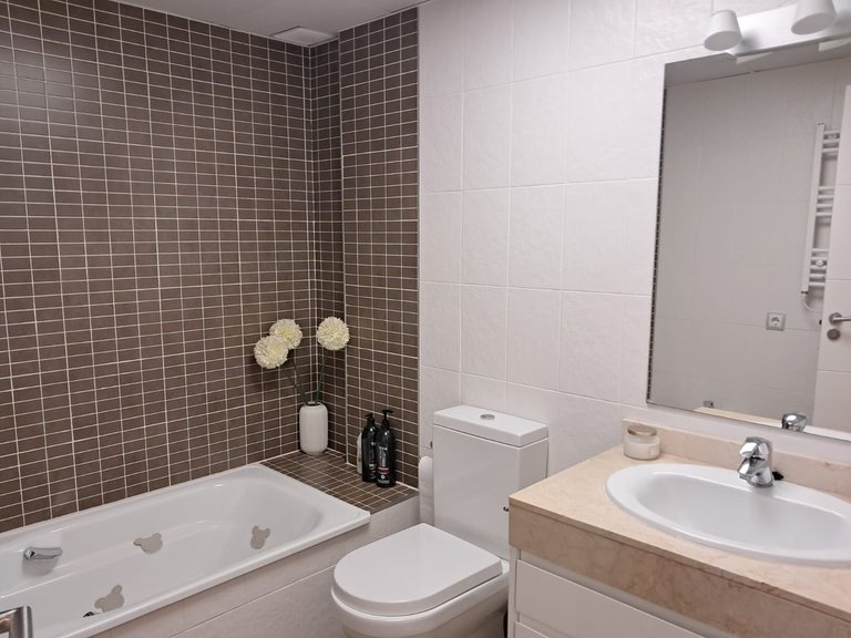 Apartment for Sale in La Alcaidesa, Cadiz 4