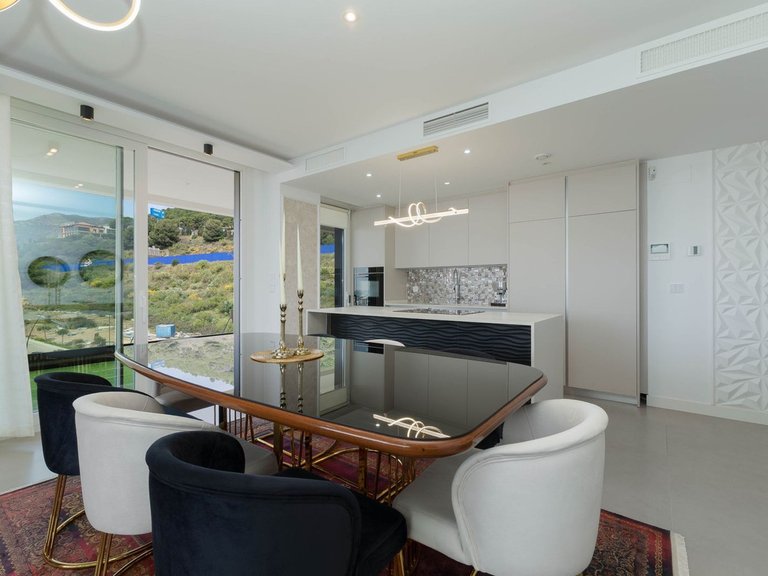 Apartment for Sale in Fuengirola, Malaga 14