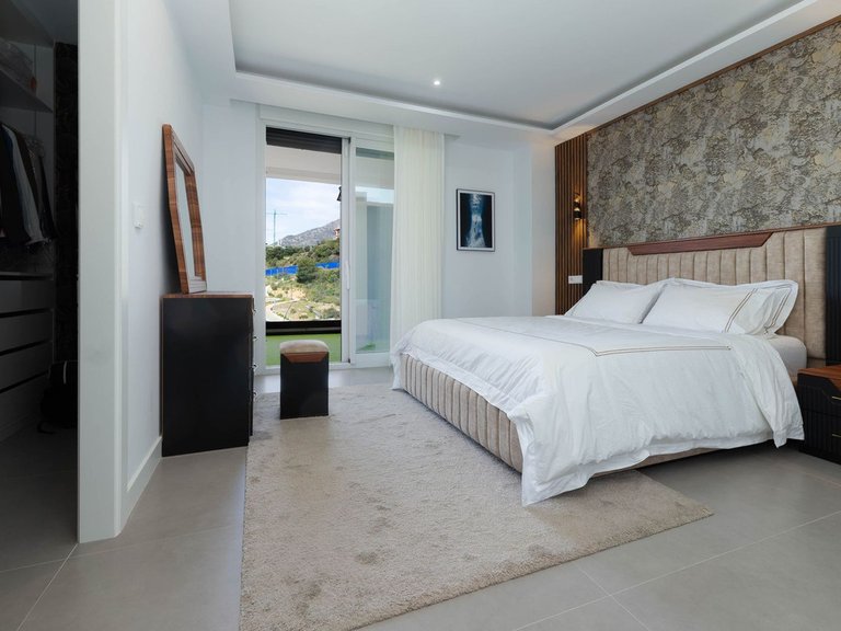 Apartment for Sale in Fuengirola, Malaga 27