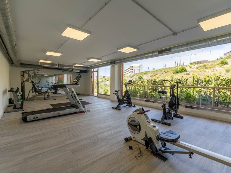 Apartment for Sale in Fuengirola, Malaga 40