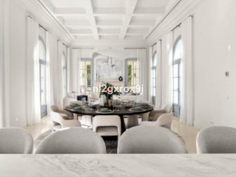Villa for Sale in Nueva Andalucía, Malaga 12