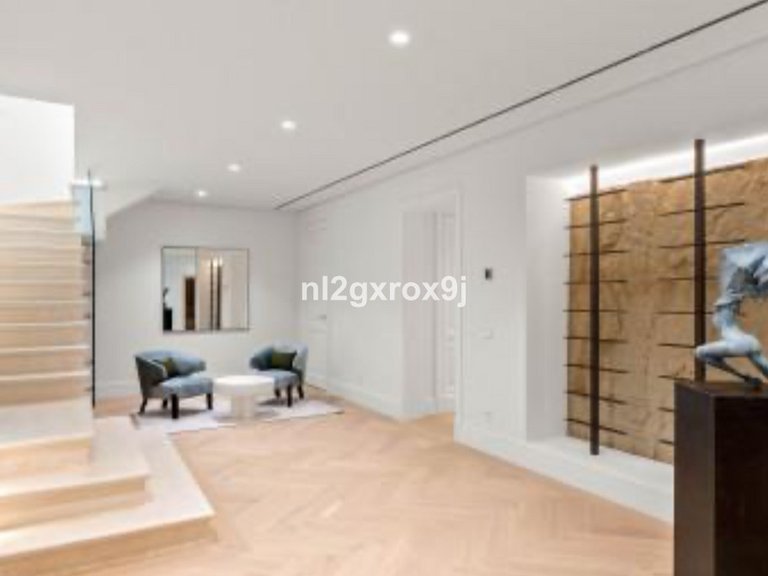 Villa for Sale in Nueva Andalucía, Malaga 21