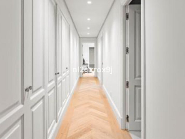Villa for Sale in Nueva Andalucía, Malaga 26