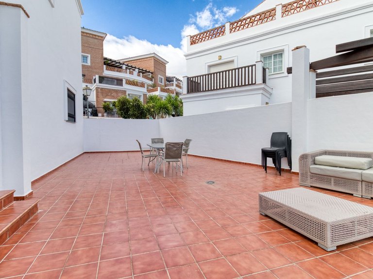 Villa for Sale in Alhaurín De La Torre, Malaga 4