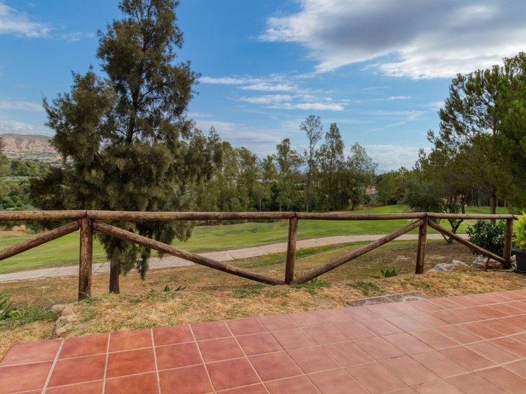 Villa for Sale in Alhaurín De La Torre, Malaga 5