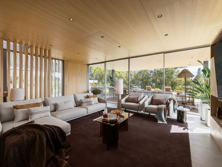 Villa for Sale in Nueva Andalucía, Malaga 23