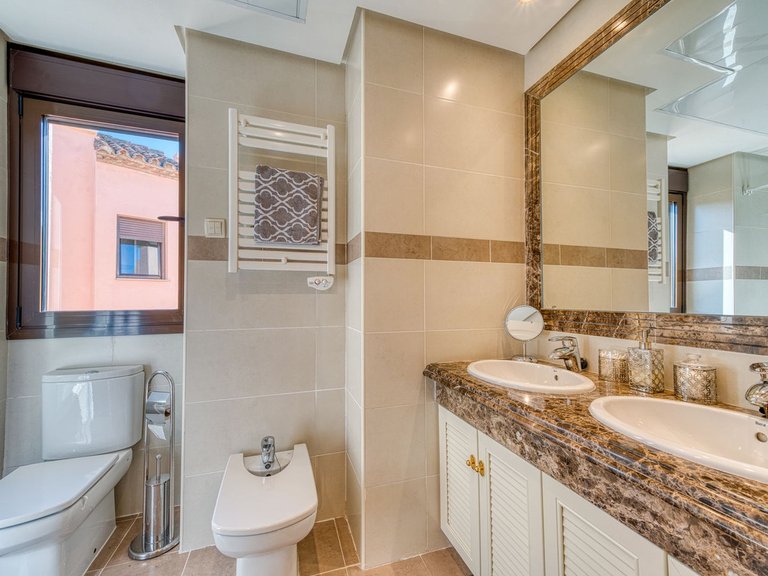 Villa for Sale in Estepona, Malaga 23