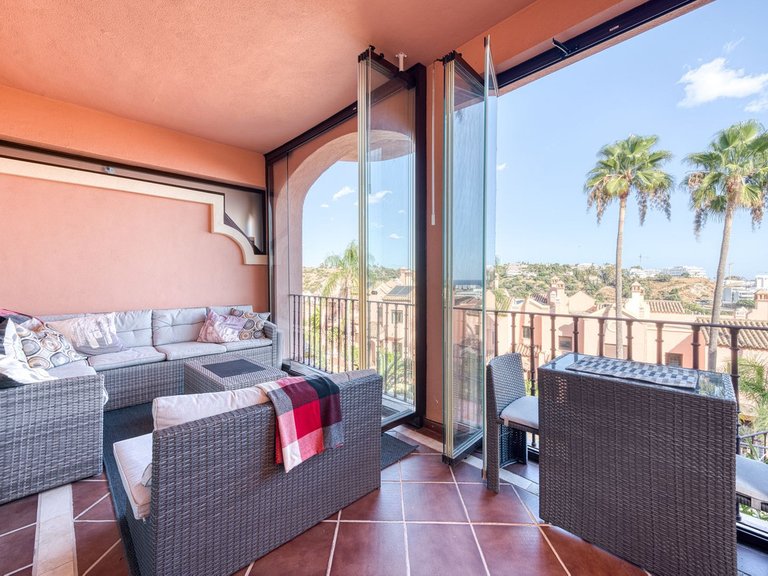 Villa for Sale in Estepona, Malaga 24