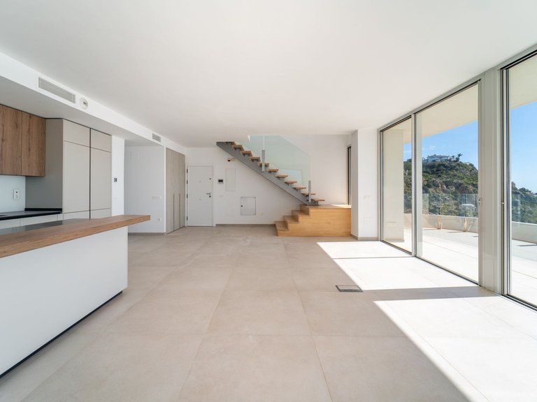 Apartment for Sale in Benalmadena Pueblo, Malaga 13