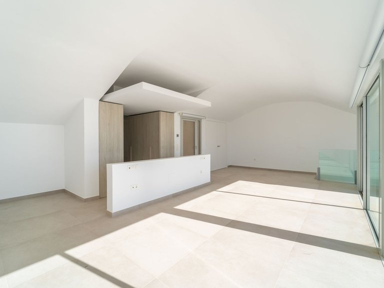 Apartment for Sale in Benalmadena Pueblo, Malaga 16