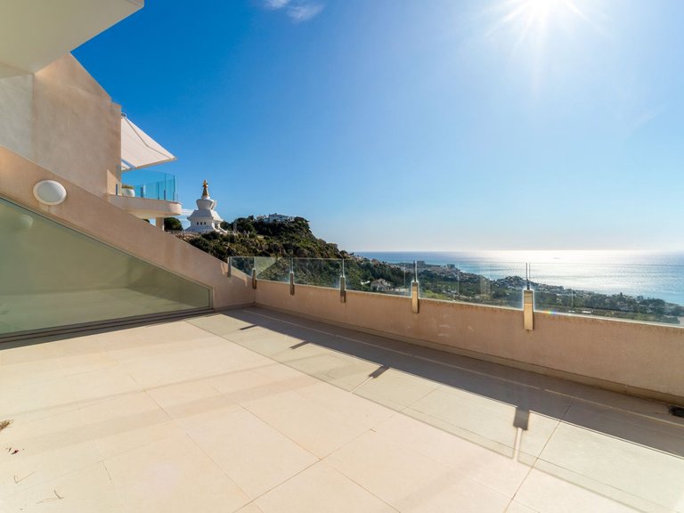 Apartment for Sale in Benalmadena Pueblo, Malaga 36
