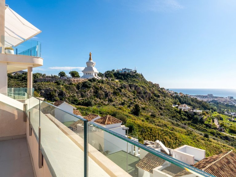 Apartment for Sale in Benalmadena Pueblo, Malaga 37