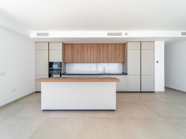 Apartment for Sale in Benalmadena Pueblo, Malaga 8