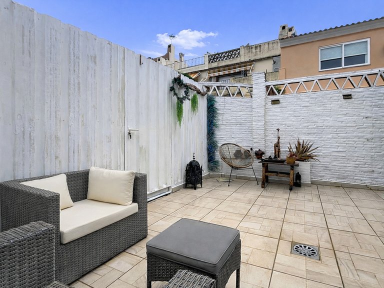 Villa for Sale in Estepona, Malaga 18