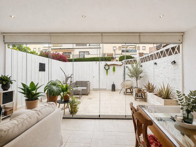 Villa for Sale in Estepona, Malaga 3