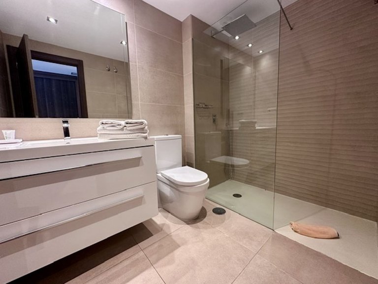 Apartment for Sale in Marbella, Malaga 19