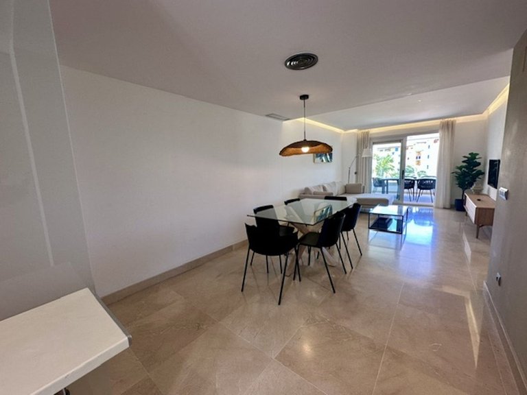 Apartment for Sale in Marbella, Malaga 26