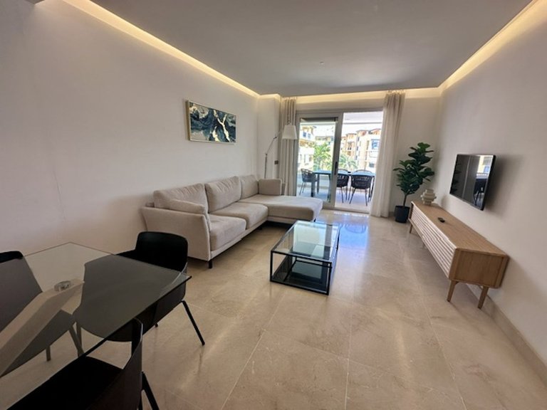 Apartment for Sale in Marbella, Malaga 28