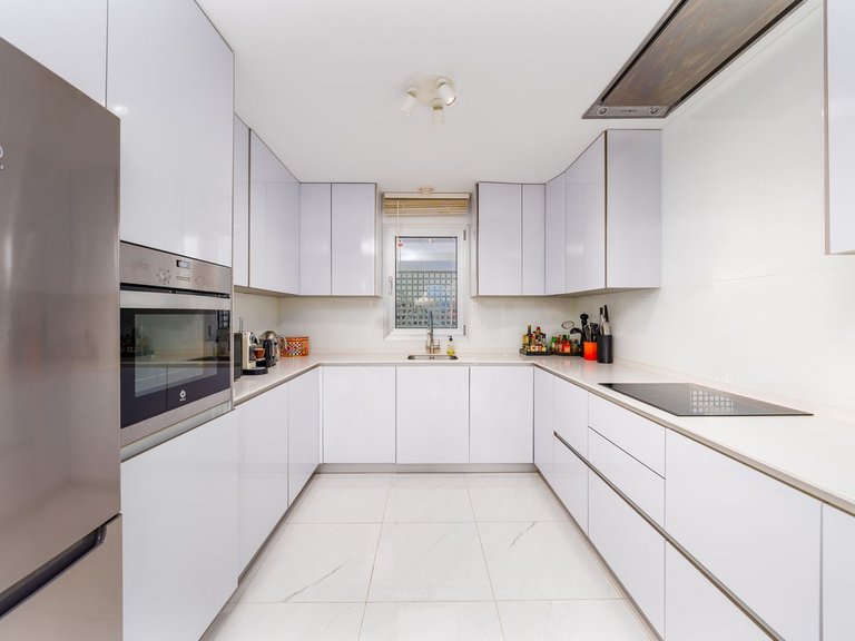 Apartment for Sale in Inland Bel Air, Malaga 2