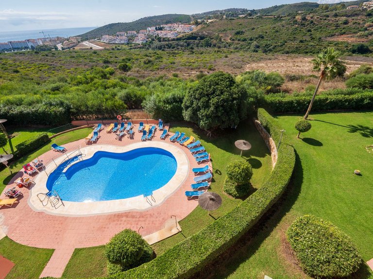 Apartment for Sale in La Duquesa, Malaga 12