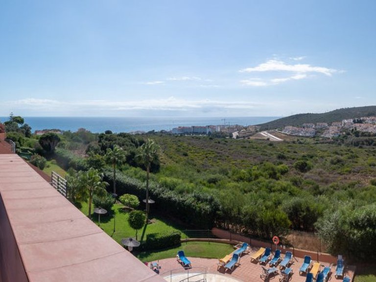 Apartment for Sale in La Duquesa, Malaga 14