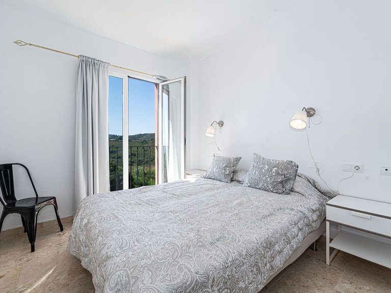 Apartment for Sale in La Duquesa, Malaga 24