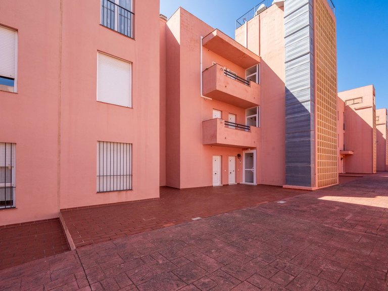 Apartment for Sale in La Duquesa, Malaga 37
