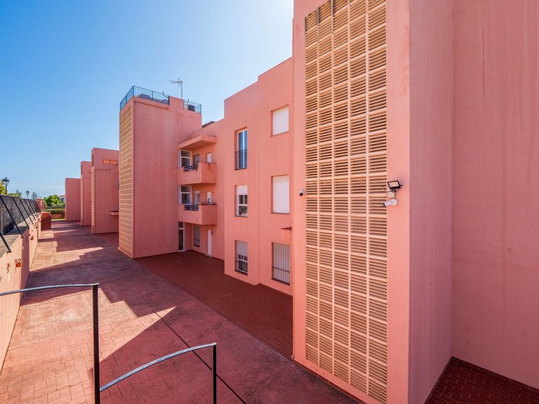 Apartment for Sale in La Duquesa, Malaga 38