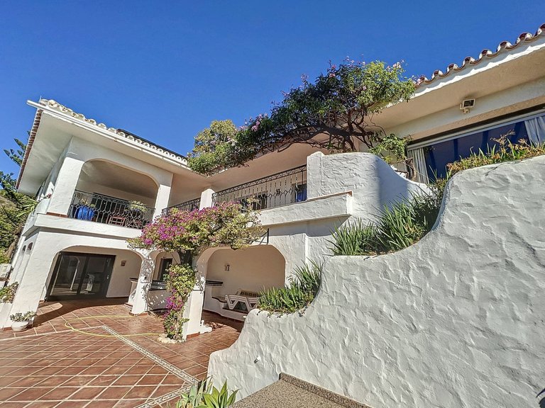 Villa for Sale in Mijas, Malaga 44
